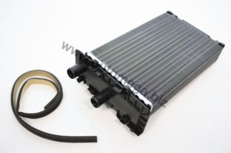 Радіатор пічки VW Transporter T4 (Trunk Cabin) 1.8-2.8/D 90- AUTOMEGA 160034710