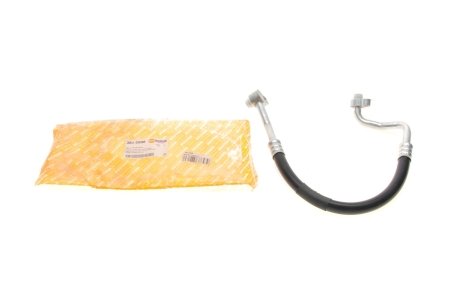 Трубка кондиціонера VW Golf V/VI/Touran/Caddy III 1.6i/2.0 FSI 04-15 AUTOTECHTEILE 3820008