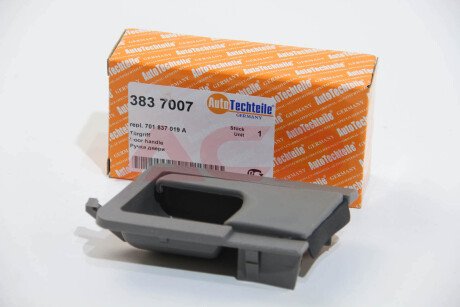 Ручка двери (передней/внутри) (L) VW T4 (8370.07) AUTOTECHTEILE 3837007