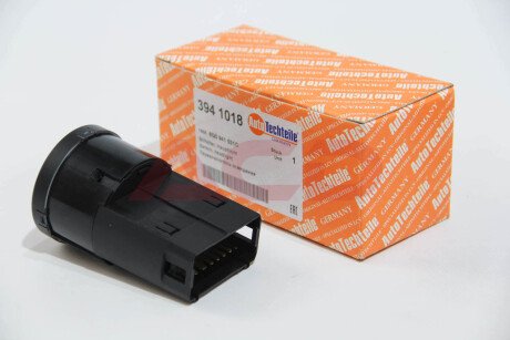 Перемикач освітлення AUTOTECHTEILE 394 1018
