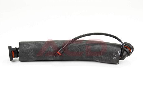 Трубка вентиляции картера AUTOTECHTEILE 700 1105