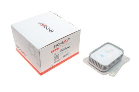 Радиатор масляный BOGAP C4222104