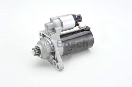 Стартер BOSCH 0001123028