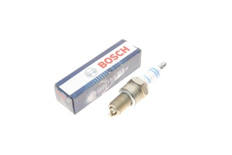 СВІЧКА WR8DCXE BOSCH 0242229687