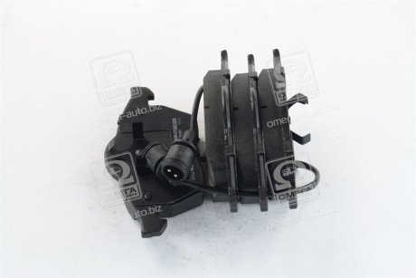 Тормозные колодки, дисковые BOSCH 0986460937 (фото 1)