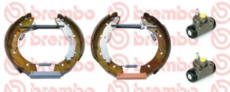 Комплект тормозных колодок BREMBO K68060