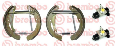 Комплект тормозных колодок BREMBO K85045