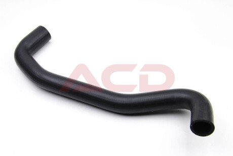 Патрубок радіатора Berlingo/Partner 2.0HDI 02- (нижній) BSG BSG 70-720-135