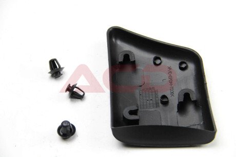 Молдинг переднього крила Berlingo/Partner 02-08 Л. BSG BSG 70-926-002
