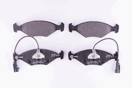 Комплект тормозных колодок, дисковый механизм HELLA 8DB 355 008-391
