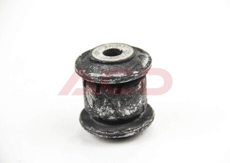 Сайлентблок рычага VW Golf, Tiguan (16-), Arteon (17-)/Skoda Octavia/Seat Leon (13-), Ateca (16-) HUTCHINSON 590236