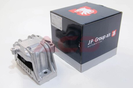 Подушка двигуна 1.9TDI/2.0SDi Caddy 04-10/Golf 04-09 Пр. JP GROUP 1117908980