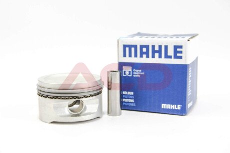 Поршень MAHLE / KNECHT 011 08 00