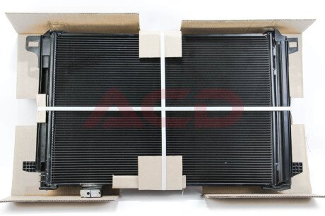 Конденсатор MAHLE / KNECHT AC 786 000S (фото 1)