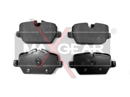 Комплект тормозных колодок, дисковый механизм MAXGEAR 19-0448