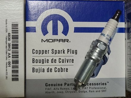 Свічка запалювання MOPAR 68303913AA