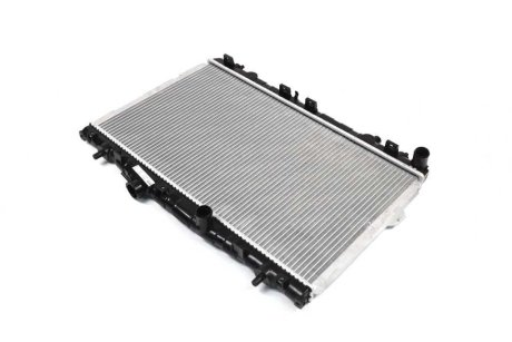 Radiator NISSENS 67467