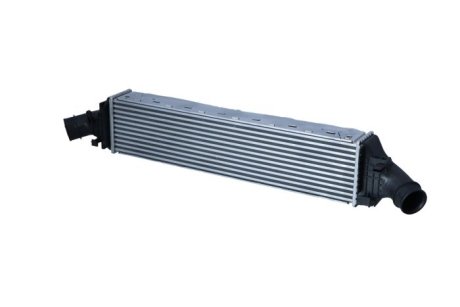 CHLODNICA INTERCOOLER NRF 309047 (фото 1)