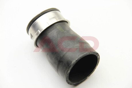 Патрубок інтеркулера Passat/Tiguan 1.8-2.0 08-08 RAPRO R25372