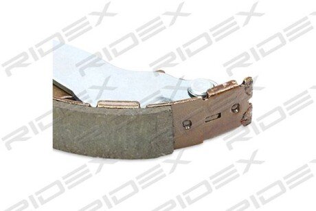 Автозапчасть RIDEX 70B0323