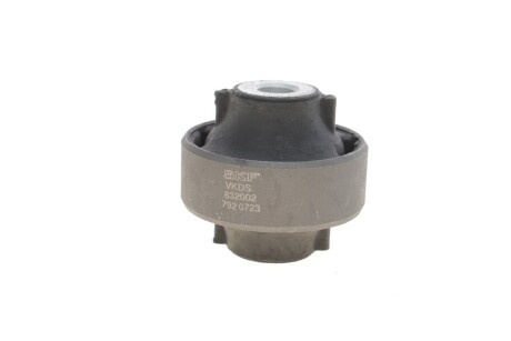 Сайлентблок рычага SKF VKDS832002