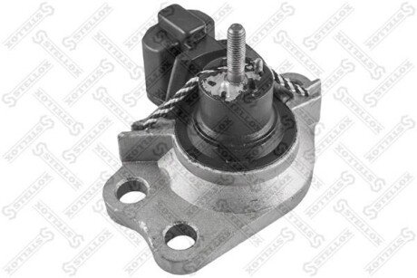 Подушка двигуна права STELLOX 2518056SX