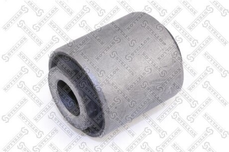 Сайлентблок нижнего рычага задней подвески STELLOX 87-98126-SX
