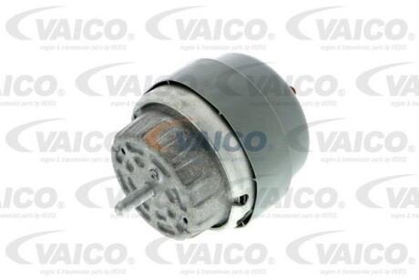 Подушка двигуна VAICO V101677