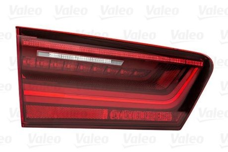 Фара задня Valeo 047020