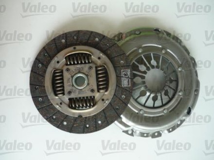 Комплект сцепления Valeo 826879