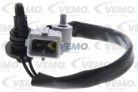 Датчик VEMO V22-72-0051