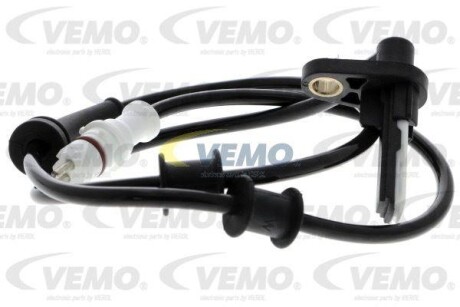 Автозапчасть VEMO V46720151