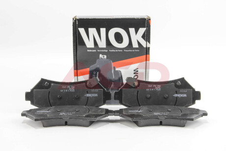 Гальмівні колодки пер. SEVILLE 97-04 (147,7х61,7х17,8) WOKING P7413.12